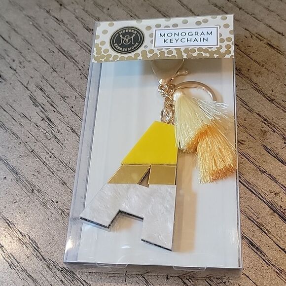 Monogram keychain letter A NWT  💛🤍 - Picture 1 of 4